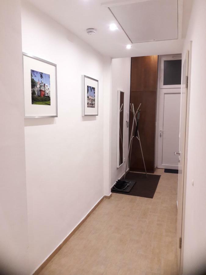 Ferienwohnung Beige&Brown Budapest Exterior foto