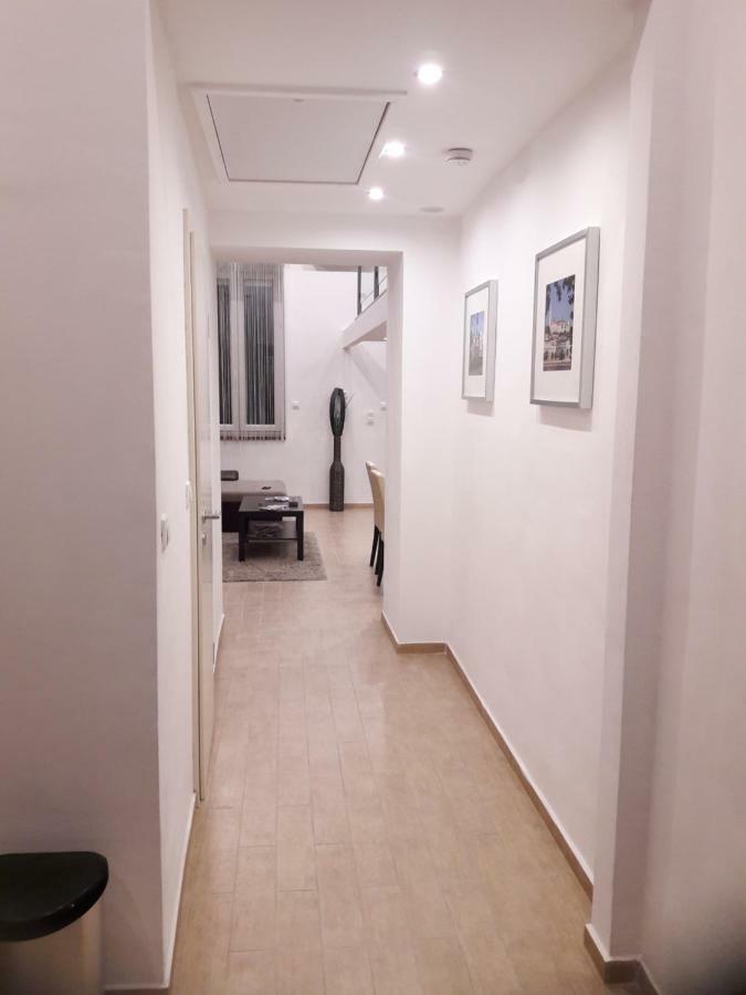 Ferienwohnung Beige&Brown Budapest Exterior foto